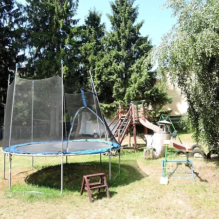 With Pool In Ko Czewo 아파트 *