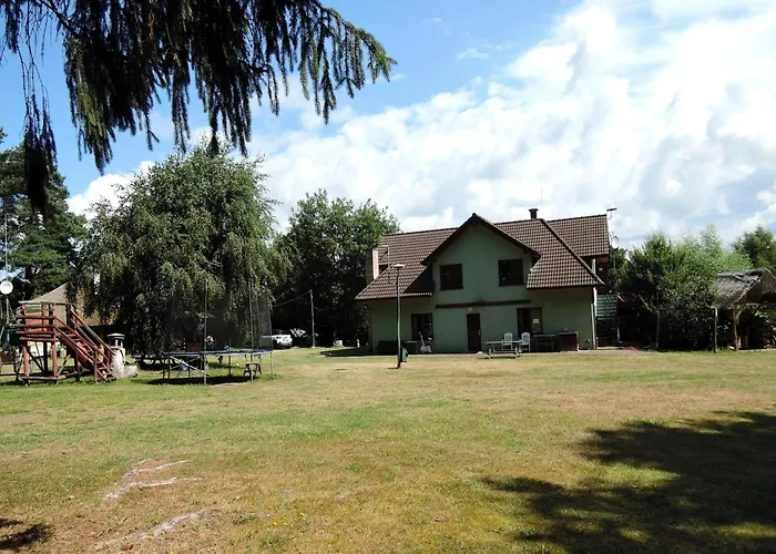 With Pool In Ko Czewo Apartmán