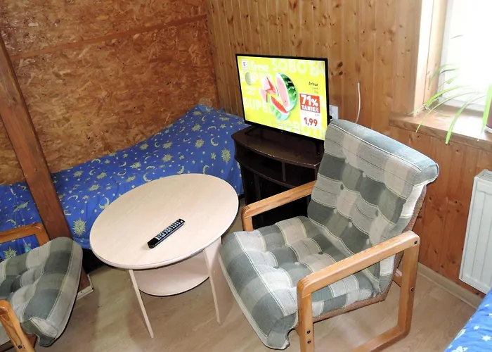 With Pool In Ko Czewo Apartmán *